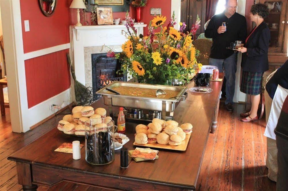 Carroll House Bed & Breakfast Bay St. Louis 外观 照片